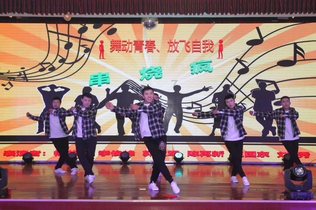 巴音门克司法所积极开展社区矫正对象入户走访活动